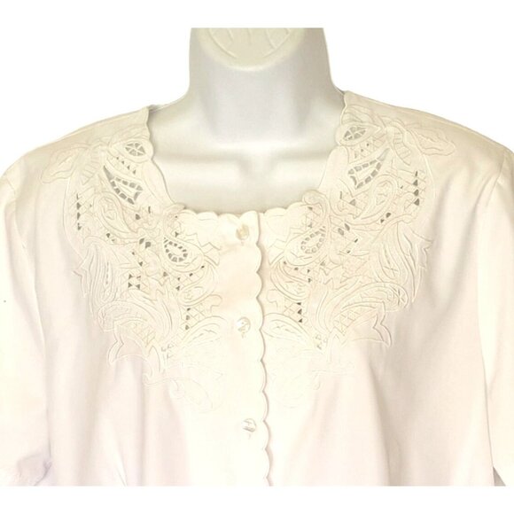 Anthony Richards Tops - Anthony Richards Womens Blouse 16P Vintage White Lace Cutout Button Front Short